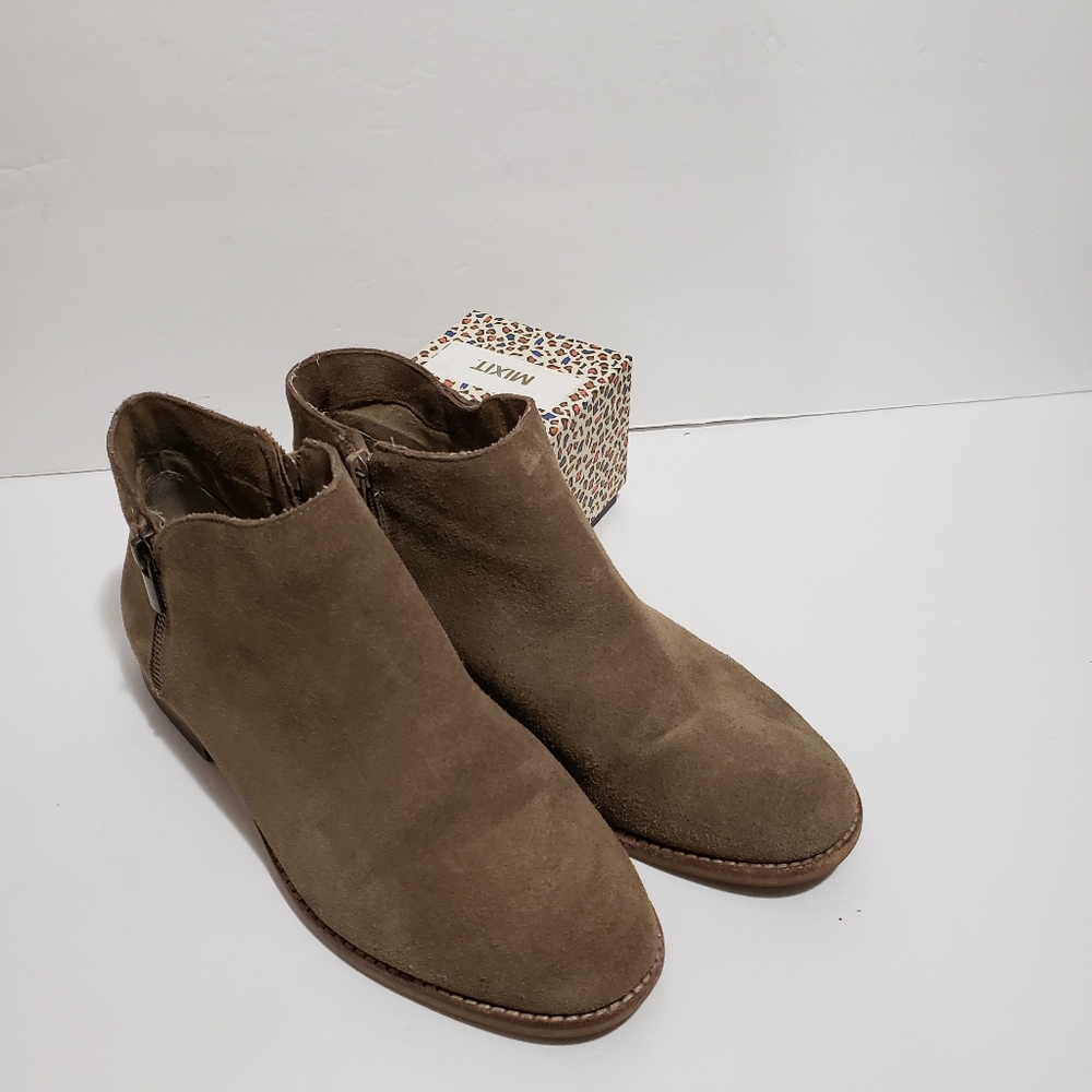 Sole Society Bevlyn Suede Ankle Booties Tan 9.5